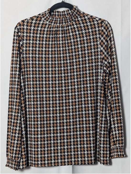 Anne Klein Tops - Anne Klein Houndstooth Smocked Neck Blouse Large